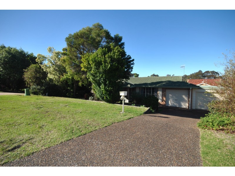 24 Lucas Street, North Nowra NSW 2541