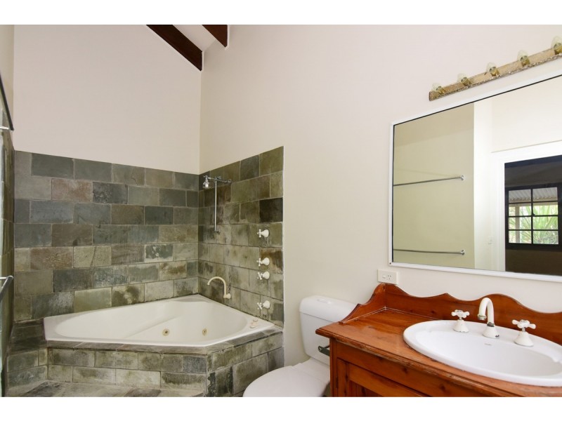 2 Arwon Close, Bangalee NSW 2541