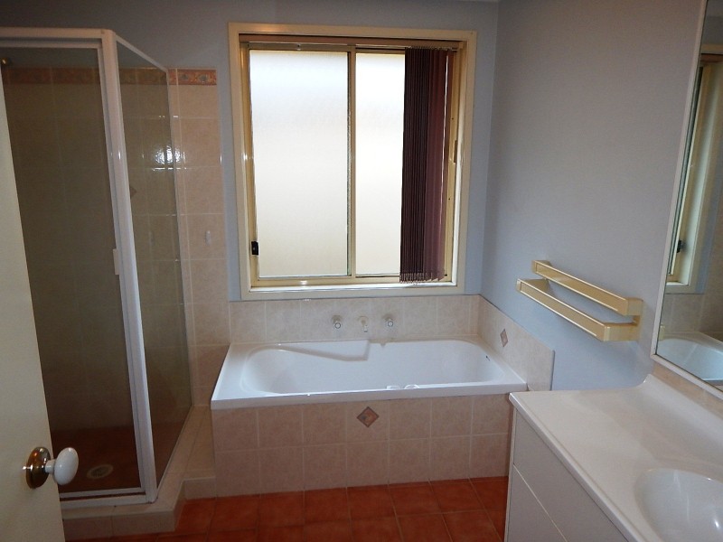 20 The Garden Walk, Worrigee NSW 2540