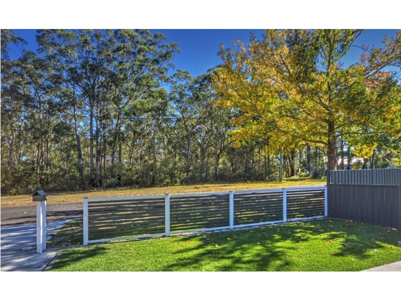 13 Bernadette Avenue, Nowra NSW 2541