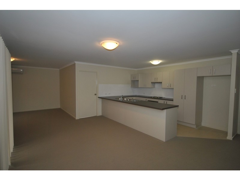 16 KAURI STREET, Worrigee NSW 2540