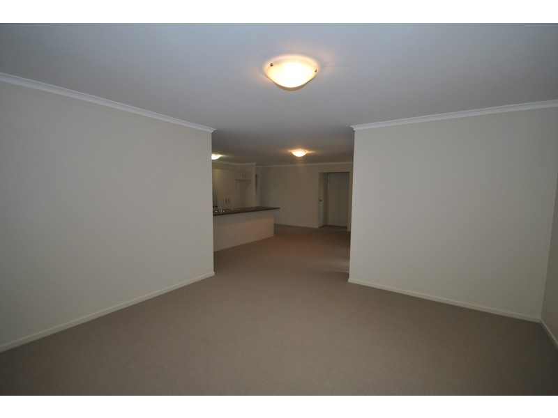 16 KAURI STREET, Worrigee NSW 2540
