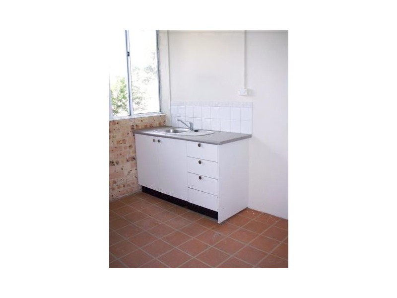 2/14 FLINDERS RD, South Nowra NSW 2541