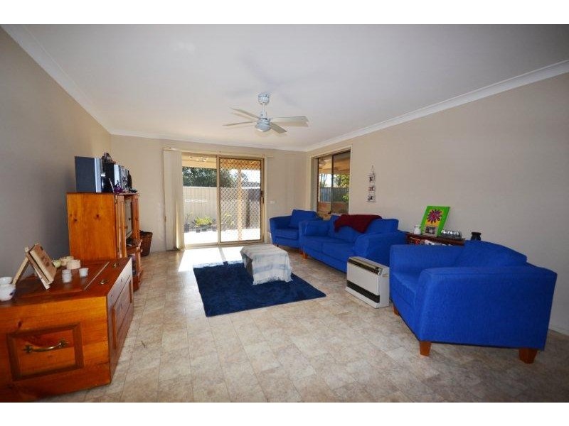 22 Rayleigh Drive, Worrigee NSW 2540