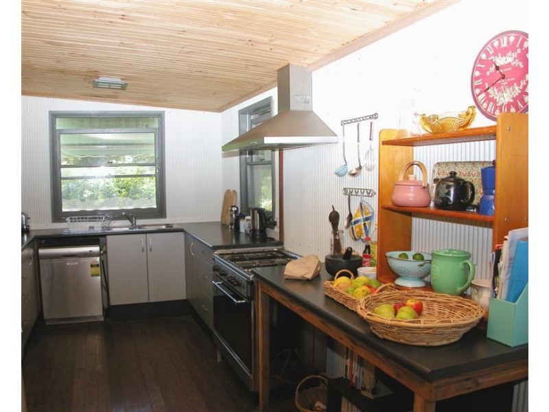 2 Station Road, Berry NSW 2535