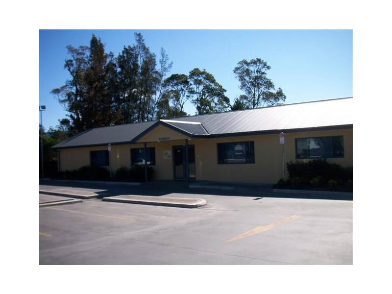 281A Princes Highway, Bomaderry NSW 2541