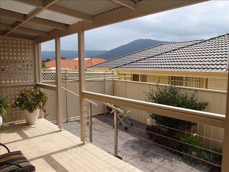 3 Magnolia Grove, Bomaderry NSW 2541