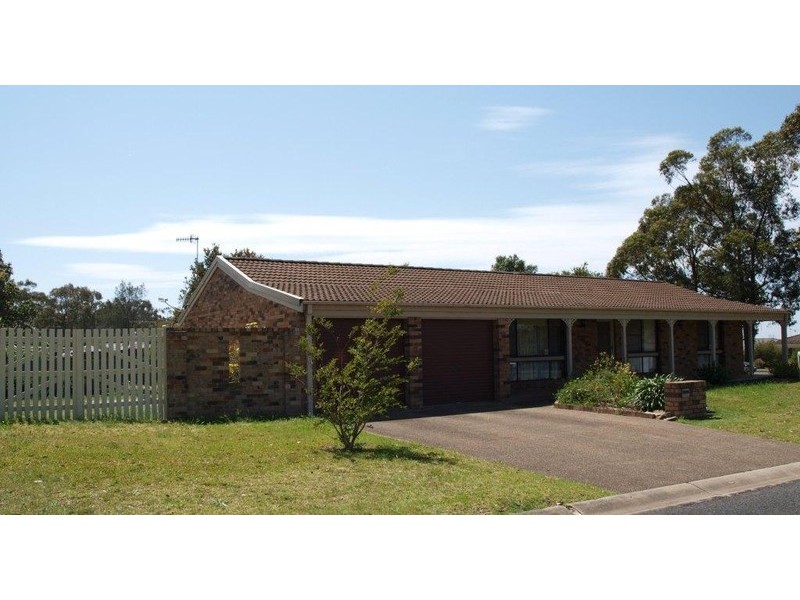 1 Booragal Place, North Nowra NSW 2541