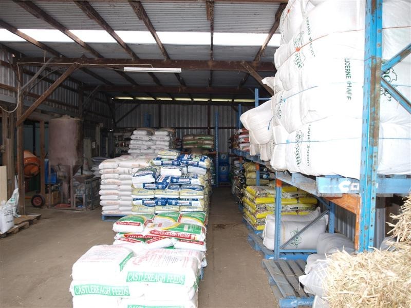 125 Old Princes Hwy, Falls Creek NSW 2540