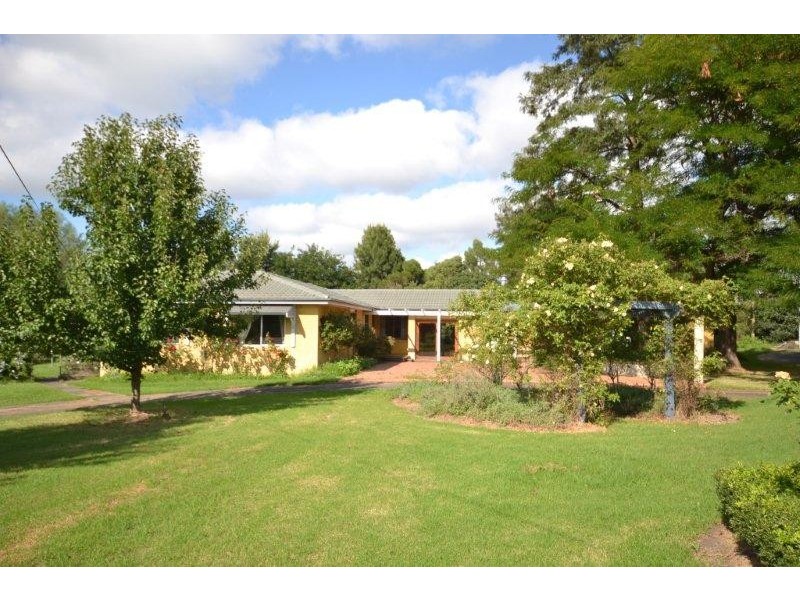 30 Lamonds Lane, Meroo Meadow NSW 2540