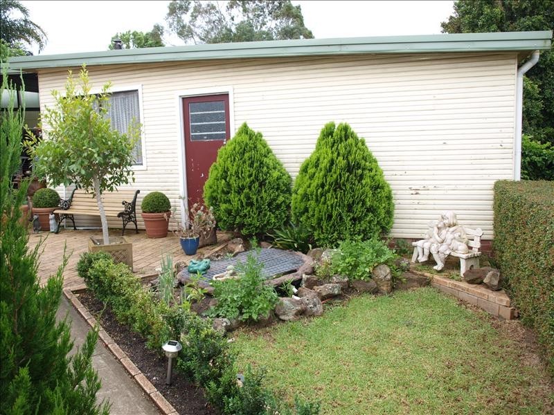 422 Princes Highway, Bomaderry NSW 2541