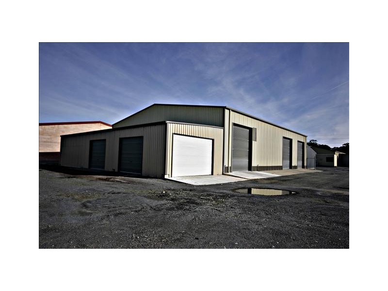 128 PRINCES HIGHWAY, Nowra NSW 2541