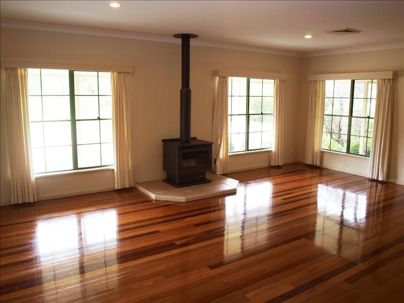 3 Ellison Close, Worrigee NSW 2540