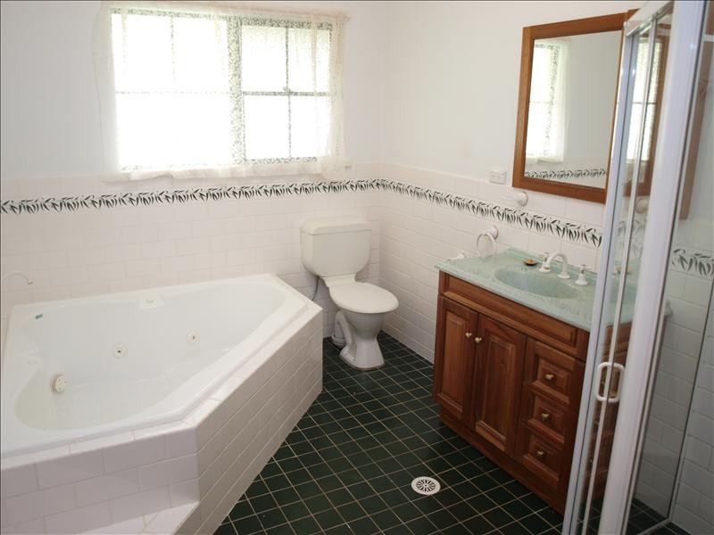 3 Ellison Close, Worrigee NSW 2540