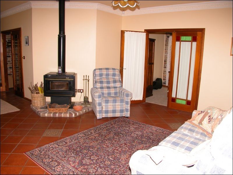 12 Gembrook Lane, Berry NSW 2535