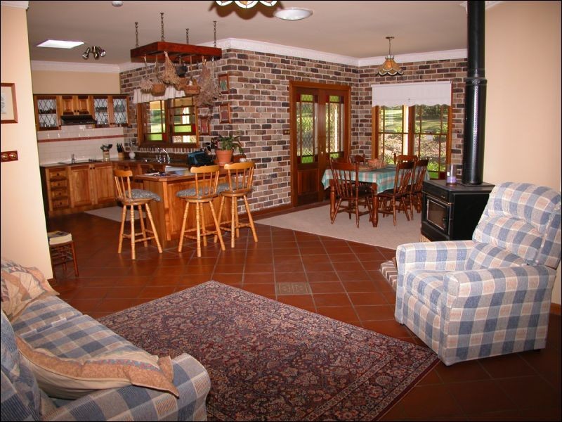 12 Gembrook Lane, Berry NSW 2535