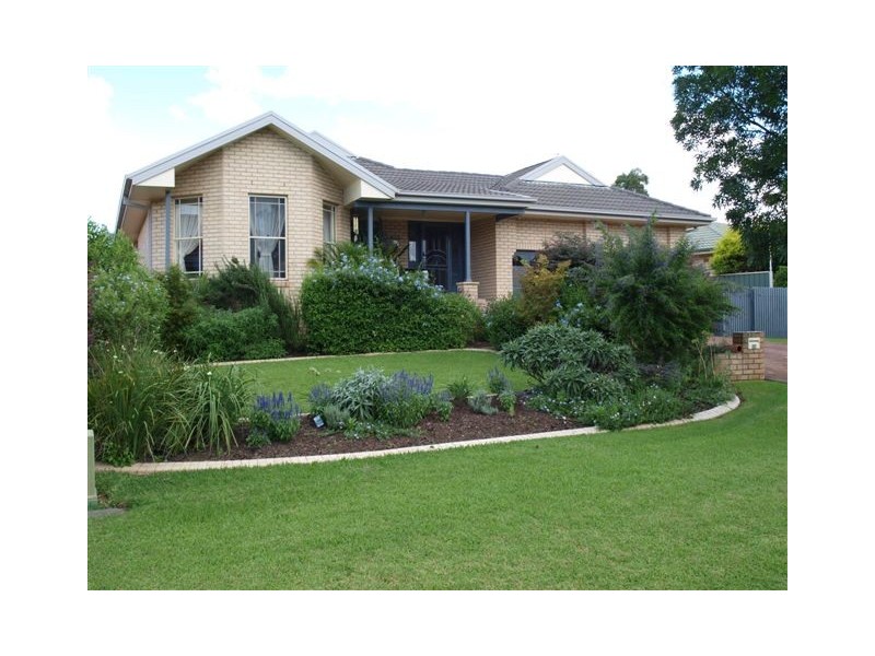 62 Sheraton Circuit, Bomaderry NSW 2541