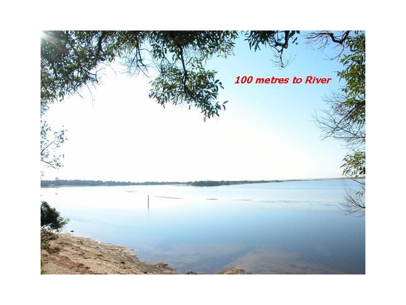 37 Renown Avenue, Shoalhaven Heads NSW 2535