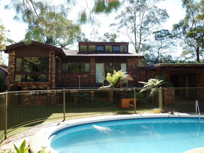 22 Cocos Palm Drive, Bomaderry NSW 2541