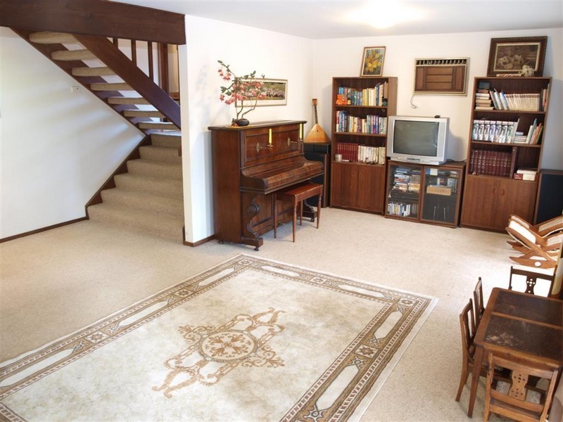 22 Cocos Palm Drive, Bomaderry NSW 2541