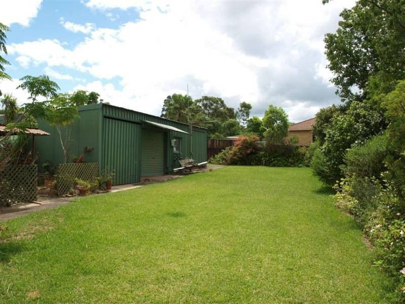 88 Yalwal Road, West Nowra NSW 2541