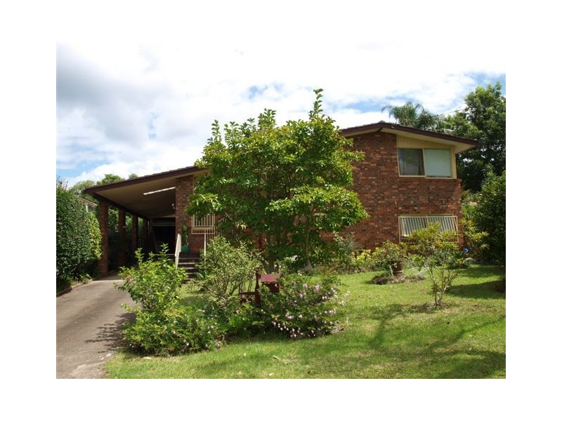 5 Kahlua Crescent, Bomaderry NSW 2541