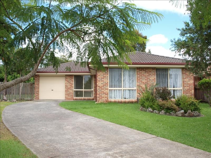 6 Hesperus Close, Nowra NSW 2541