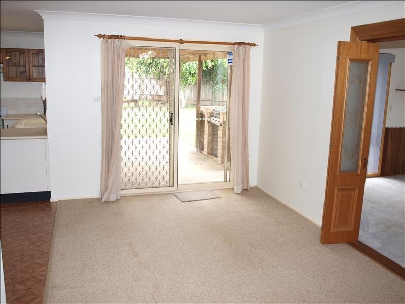 6 Hesperus Close, Nowra NSW 2541