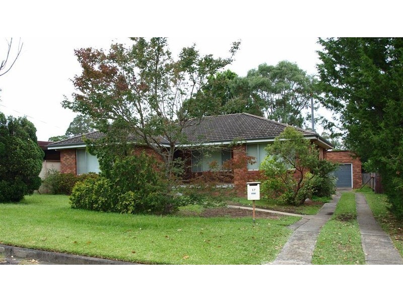 17 Bunderra Drive, Nowra NSW 2541