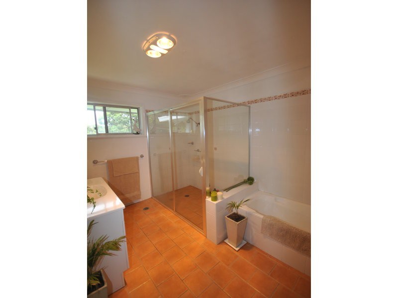 D1436A Princes Highway, Tomerong NSW 2540