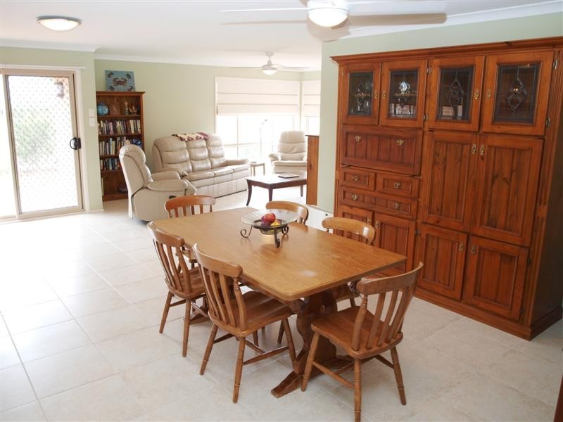 1 Lacebark Grove, Worrigee NSW 2540