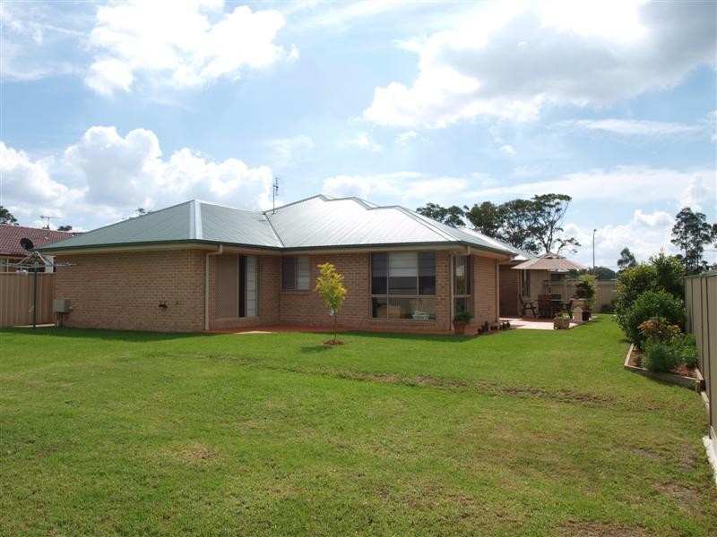 1 Lacebark Grove, Worrigee NSW 2540