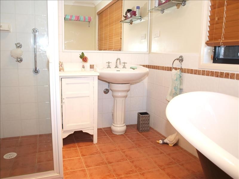 99  Jasmine Drive, Bomaderry NSW 2541