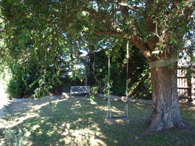 121 Berry Street, Nowra NSW 2541
