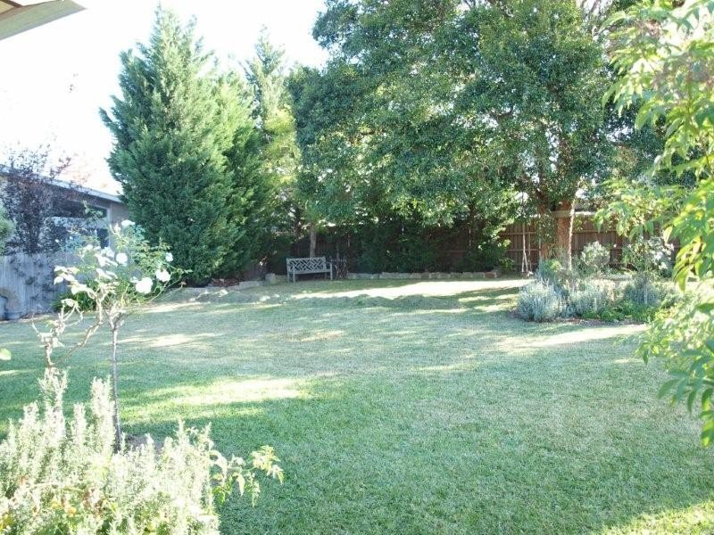 121 Berry Street, Nowra NSW 2541
