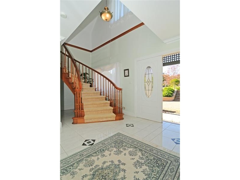 10 Borrowdale Close, Berry NSW 2535