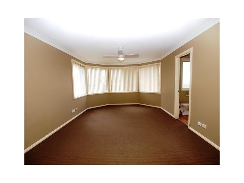 21 Ravenscliffe Road, Shoalhaven Heads NSW 2535