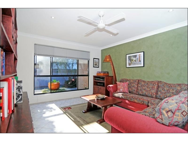 7 Mathews Street, Shoalhaven Heads NSW 2535