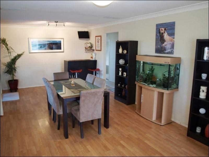 22 Guinea Flower Crescent, Worrigee NSW 2540