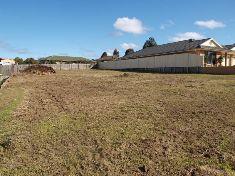 15 Royal Street, Worrigee NSW 2540