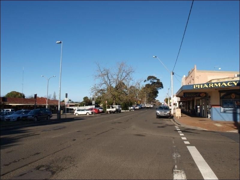 39-43 Meroo Street, Bomaderry NSW 2541