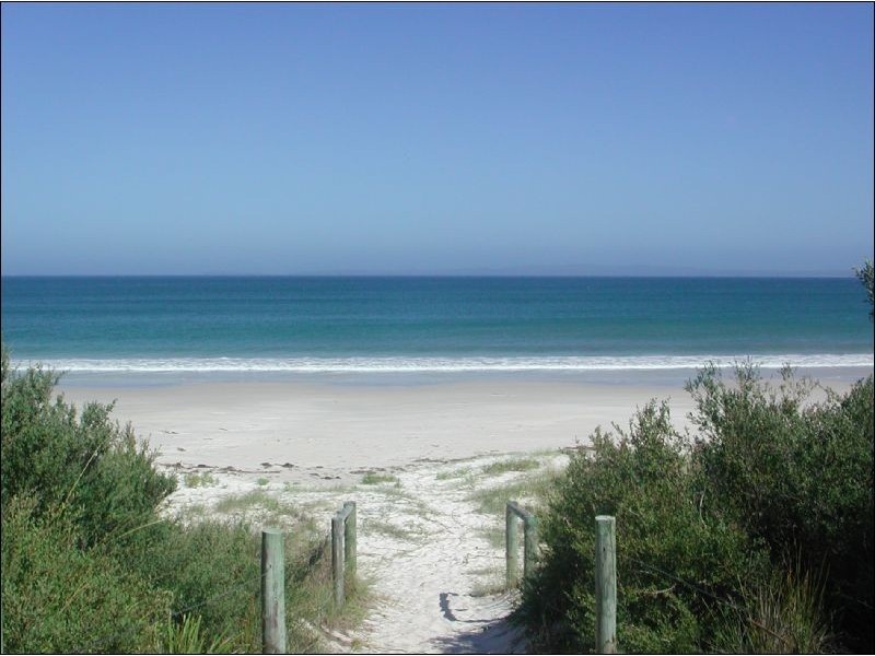 14 King George Street, Callala Beach NSW 2540