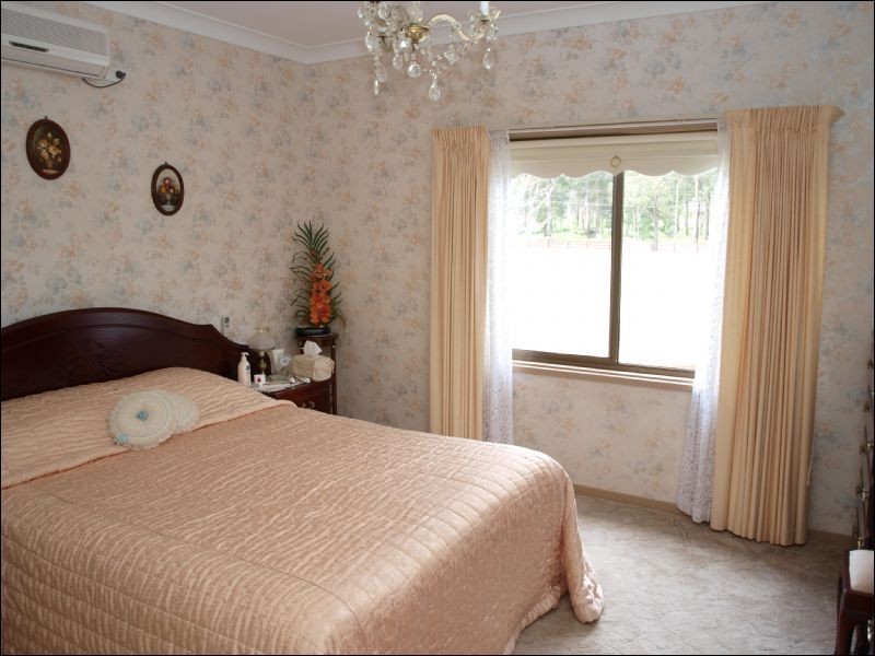 6 Gardner Road, Falls Creek NSW 2540