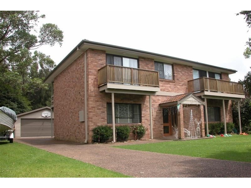 77 Jerry Bailey Road, Shoalhaven Heads NSW 2535