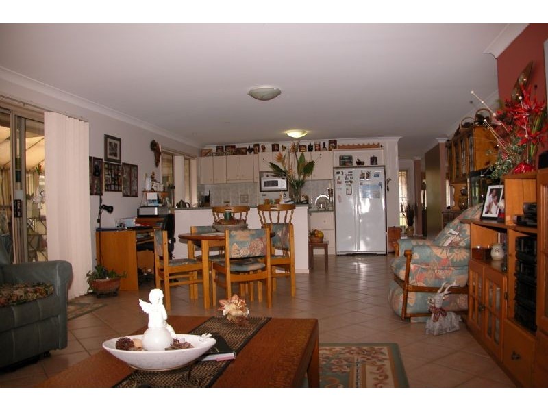 26 Scott Street, Shoalhaven Heads NSW 2535