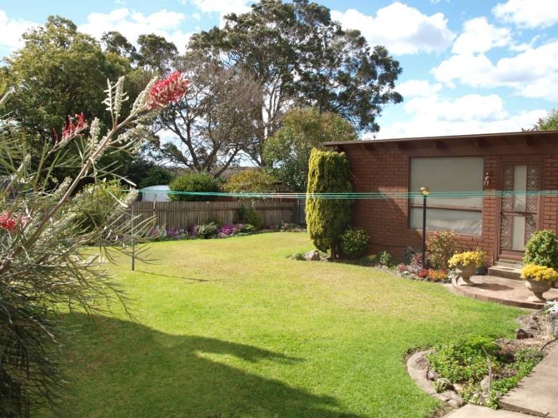 137 Plunkett Street, Nowra NSW 2541