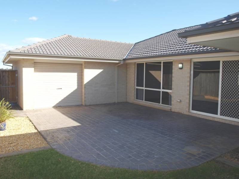 11 Whitewood Street, Worrigee NSW 2540