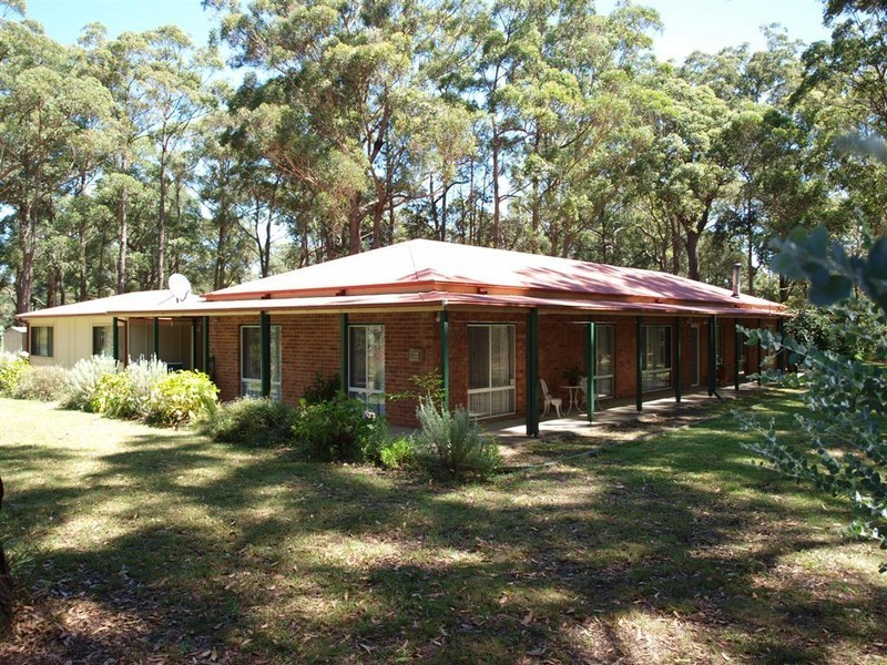 13 Fairfax Road, Woollamia NSW 2540