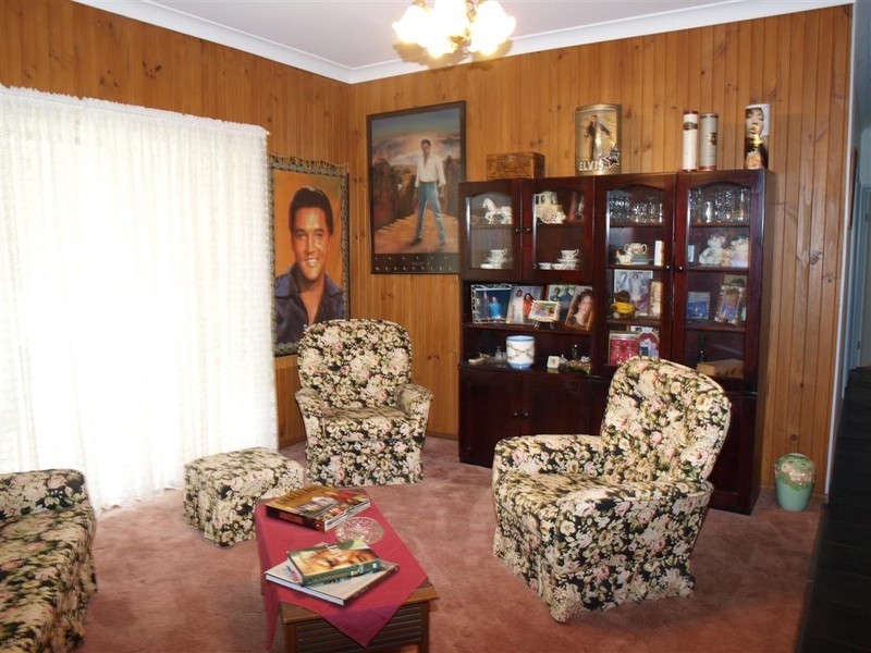 13 Fairfax Road, Woollamia NSW 2540