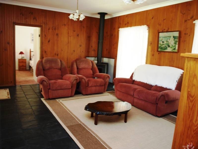 13 Fairfax Road, Woollamia NSW 2540